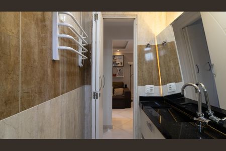 Apartamento à venda com 54m², 2 quartos e 1 vaga Apartamento à venda com 54m², 2 quartos e 1 vagaBanheiro