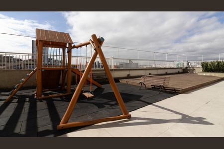 Apartamento à venda com 54m², 2 quartos e 1 vaga Apartamento à venda com 54m², 2 quartos e 1 vagaÁrea comum - Playground