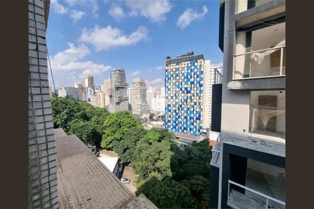 Apartamento à venda com 2 quartos, 67m² em Cerqueira César, São Paulo