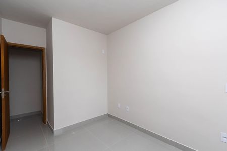 Casa à venda com 95m², 2 quartos e 2 vagasQuarto 1