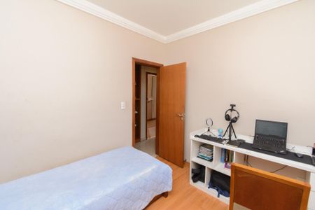 Apartamento à venda com 97m², 3 quartos e 2 vagasQuarto 1