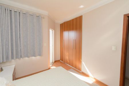 Apartamento à venda com 97m², 3 quartos e 2 vagasSuíte 3