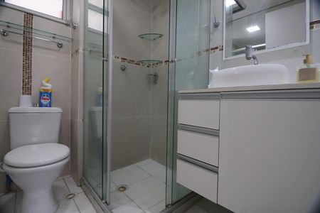 Apartamento à venda com 63m², 3 quartos e sem vagaBanheiro