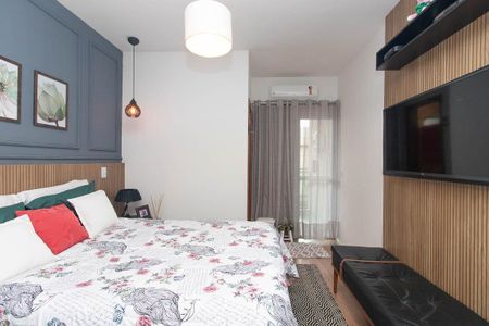 Casa à venda com 131m², 3 quartos e 2 vagasSuíte 1