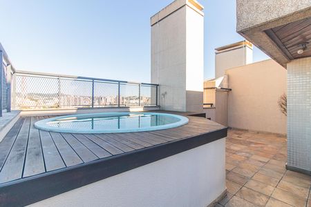 Apartamento à venda com 200m², 3 quartos e 2 vagasÁrea comum - Piscina