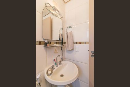 Apartamento à venda com 200m², 3 quartos e 2 vagasBanheiro Social