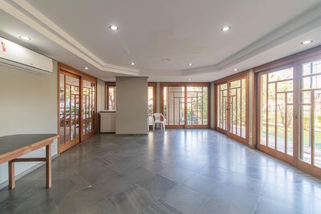 Apartamento à venda com 200m², 3 quartos e 2 vagasÁrea comum - Salão de festas