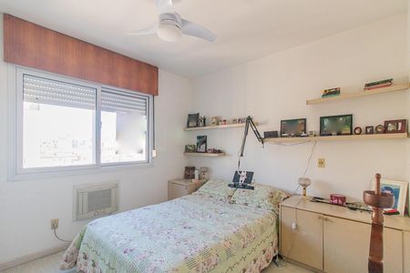Apartamento à venda com 200m², 3 quartos e 2 vagasSuíte