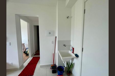 Apartamento para alugar com 32m², 2 quartos e sem vaga Apartamento para alugar com 32m², 2 quartos e sem vagaCozinha e Área de Serviço