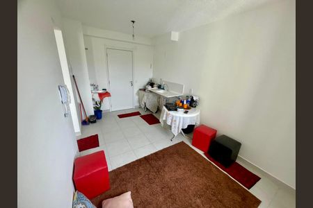 Apartamento para alugar com 32m², 2 quartos e sem vaga Apartamento para alugar com 32m², 2 quartos e sem vagaCozinha e Área de Serviço
