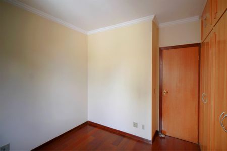 Apartamento à venda com 114m², 4 quartos e 2 vagasQuarto 1