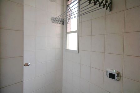 Apartamento à venda com 114m², 4 quartos e 2 vagasBanheiro de Serviço