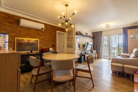 Apartamento à venda com 100m², 4 quartos e 2 vagasSala