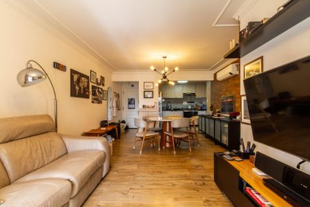 Apartamento à venda com 100m², 4 quartos e 2 vagasSala