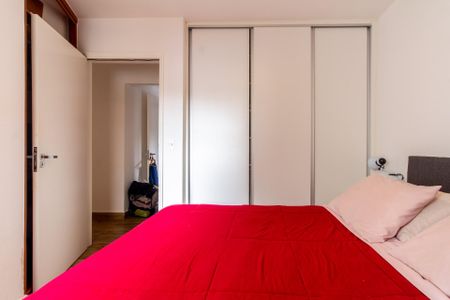 Apartamento à venda com 100m², 4 quartos e 2 vagasSuíte 1