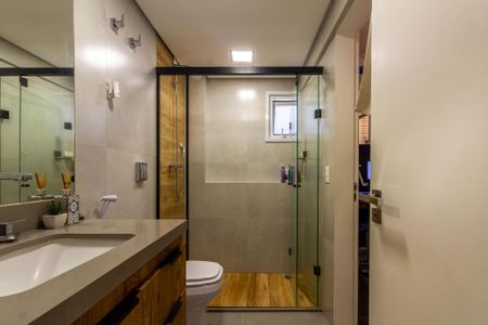 Apartamento à venda com 100m², 4 quartos e 2 vagasBanheiro 2