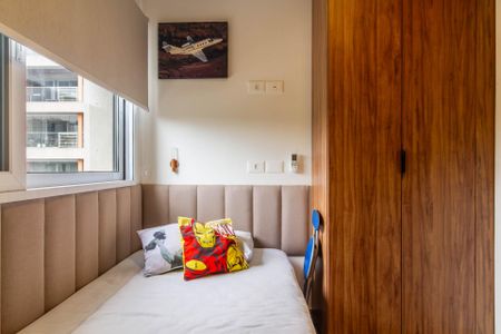 Apartamento à venda com 100m², 4 quartos e 2 vagasQuarto 2