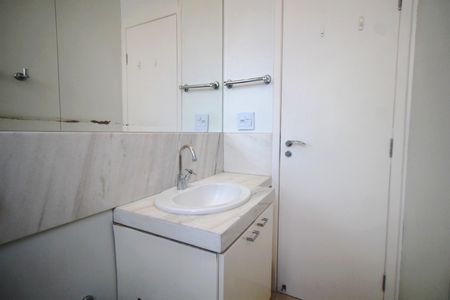 Banheiro de apartamento para alugar com 2 quartos, 83m² em Anchieta, Belo Horizonte