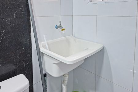 Studio para alugar com 30m², 1 quarto e sem vaga Studio para alugar com 30m², 1 quarto e sem vagaÁrea de Serviço