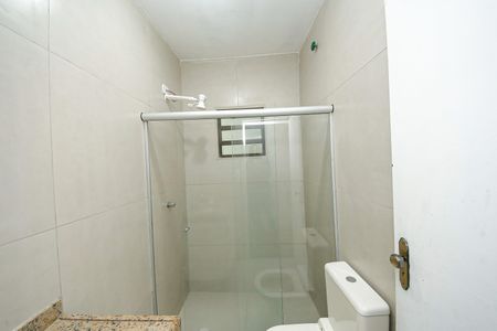 Casa à venda com 300m², 2 quartos e 2 vagasBanheiro