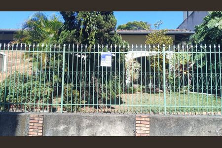 Casa à venda com 200m², 4 quartos e 2 vagasplaca instalada 06/08/2025 GANU-81