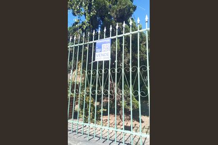 Casa à venda com 200m², 4 quartos e 2 vagasplaca instalada 06/08/2025 GANU-81