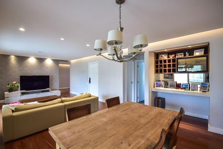 Sala de apartamento à venda com 4 quartos, 171m² em Vila Andrade, São Paulo