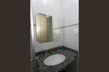 Apartamento à venda com 100m², 2 quartos e 2 vagas Apartamento à venda com 100m², 2 quartos e 2 vagasBanheiro da Suíte 1