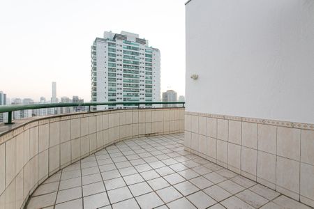 Apartamento à venda com 100m², 2 quartos e 2 vagas Apartamento à venda com 100m², 2 quartos e 2 vagasVaranda