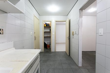 Apartamento à venda com 100m², 2 quartos e 2 vagas Apartamento à venda com 100m², 2 quartos e 2 vagasCozinha