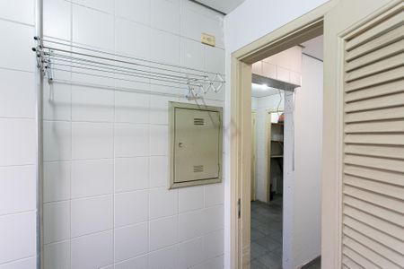Apartamento à venda com 100m², 2 quartos e 2 vagas Apartamento à venda com 100m², 2 quartos e 2 vagasÁrea de Serviço