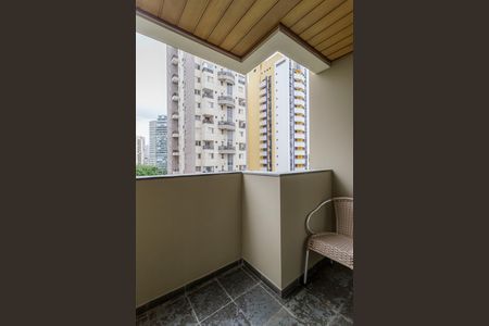 Varanda de apartamento para alugar com 1 quarto, 42m² em Moema, São Paulo