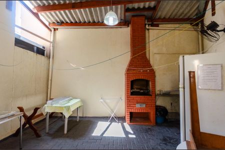 Casa de condomínio à venda com 65m², 2 quartos e 1 vaga Casa de condomínio à venda com 65m², 2 quartos e 1 vagaChurrasqueira