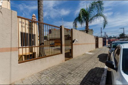 Casa de condomínio à venda com 65m², 2 quartos e 1 vaga Casa de condomínio à venda com 65m², 2 quartos e 1 vagaFachada