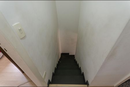 Escada de casa de condomínio à venda com 2 quartos, 65m² em Nossa Senhora do O, São Paulo