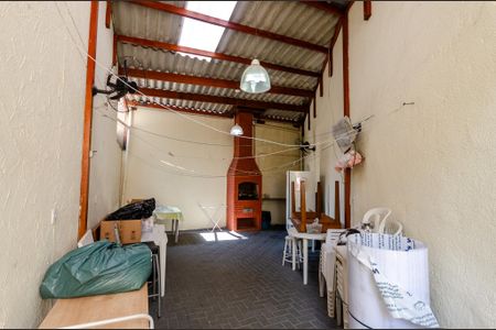 Casa de condomínio à venda com 65m², 2 quartos e 1 vaga Casa de condomínio à venda com 65m², 2 quartos e 1 vagaChurrasqueira