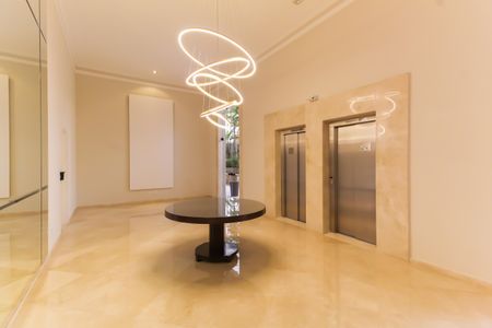 Apartamento à venda com 230m², 4 quartos e 4 vagas Apartamento à venda com 230m², 4 quartos e 4 vagasHall social