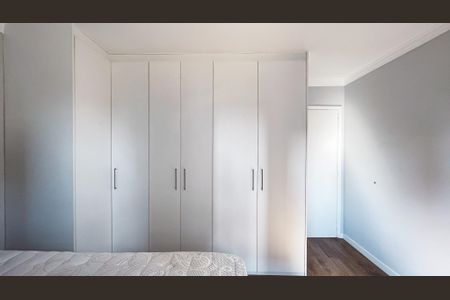 Apartamento à venda com 62m², 2 quartos e 2 vagas Apartamento à venda com 62m², 2 quartos e 2 vagasQuarto 2