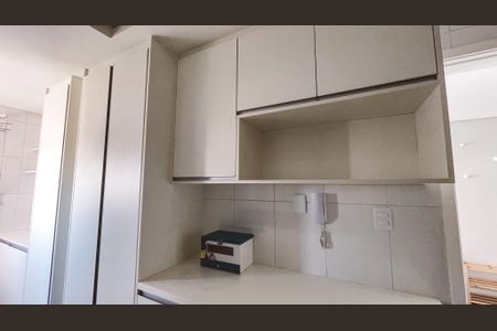 Apartamento à venda com 62m², 2 quartos e 2 vagas Apartamento à venda com 62m², 2 quartos e 2 vagasCozinha