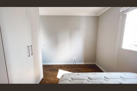 Apartamento à venda com 62m², 2 quartos e 2 vagas Apartamento à venda com 62m², 2 quartos e 2 vagasQuarto 2
