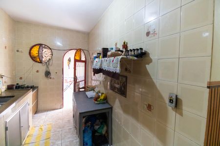 Casa à venda com 99m², 3 quartos e 2 vagasCozinha