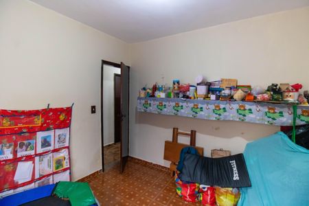 Casa à venda com 99m², 3 quartos e 2 vagasQuarto 2