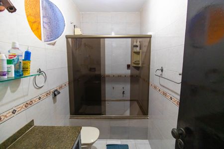 Casa à venda com 99m², 3 quartos e 2 vagasBanheiro Social