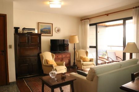 Apartamento à venda com 110m², 3 quartos e 2 vagasSala