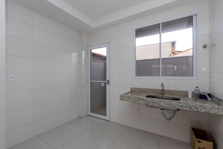 Apartamento à venda com 132m², 2 quartos e 2 vagas Apartamento à venda com 132m², 2 quartos e 2 vagasCozinha