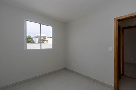 Apartamento à venda com 132m², 2 quartos e 2 vagas Apartamento à venda com 132m², 2 quartos e 2 vagasQuarto 1