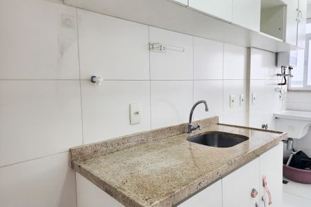 Apartamento para alugar com 56m², 2 quartos e 1 vagaCozinha 