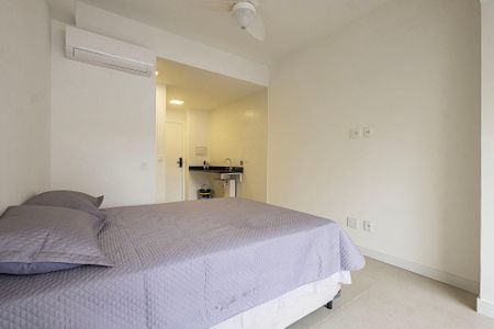 Studio para alugar com 26m², 1 quarto e sem vaga Studio para alugar com 26m², 1 quarto e sem vagaStudio