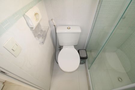 Apartamento à venda com 72m², 2 quartos e 2 vagasBanheiro 1