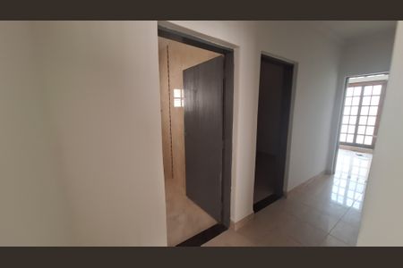 Sala/Cozinha de casa para alugar com 3 quartos, 280m² em Parque Santa Rosa, Suzano